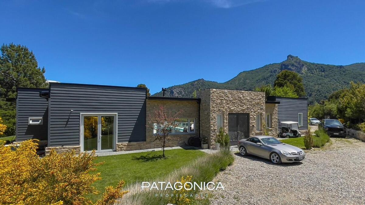 White House Villa San Carlos de Bariloche Exterior photo